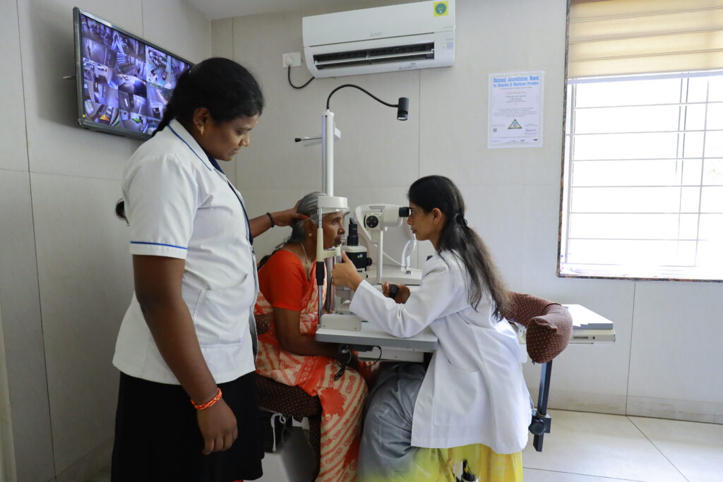 Eye checkup at subam eye care close image