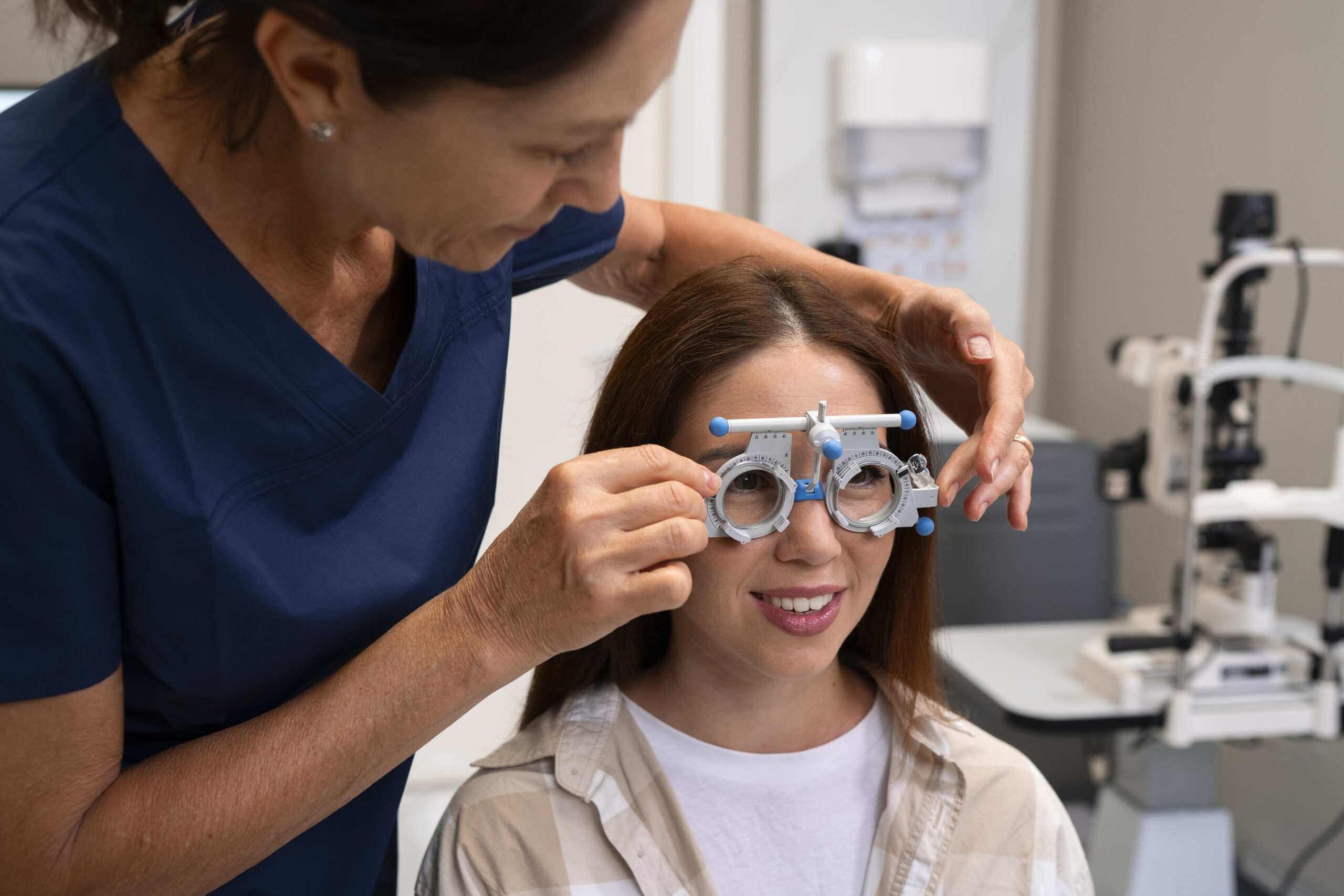 front-view-woman-talking-ophthalmologist